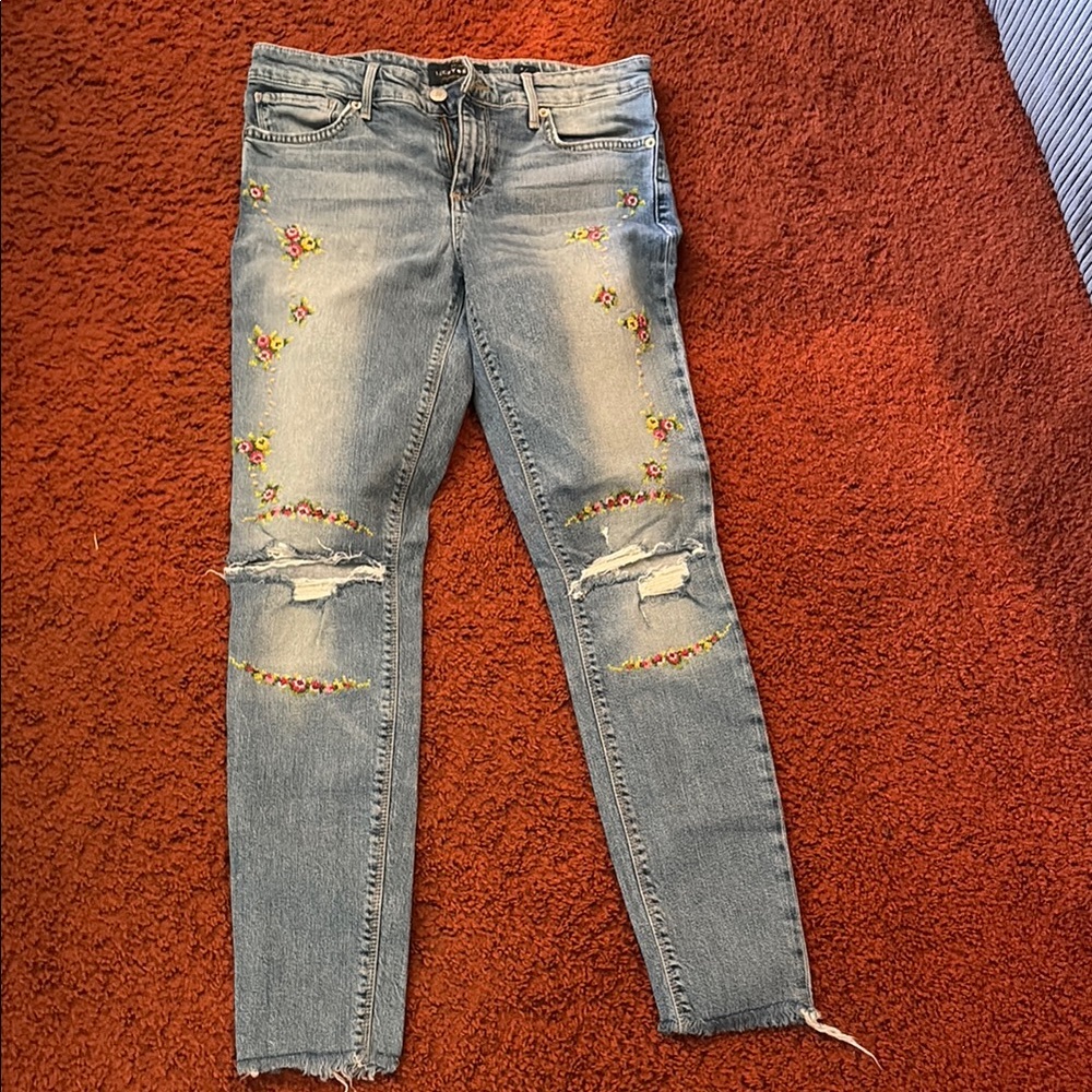 Embroidered Floral Women's Jeans